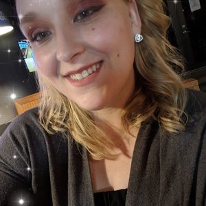 Meet your Posher, Abigail